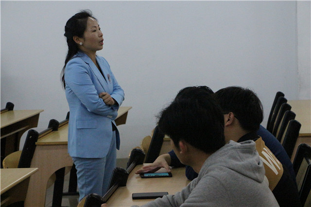 ������W(xu��)�v���������ഺ����δ��